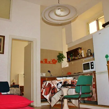 Bed and breakfast House 2*